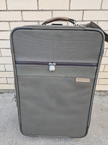 Briggs riley baseline 21 - riley,